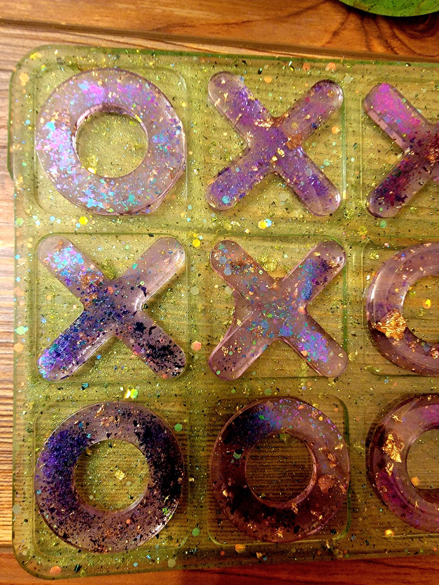Majestic Tic Tac Toe game with Jar